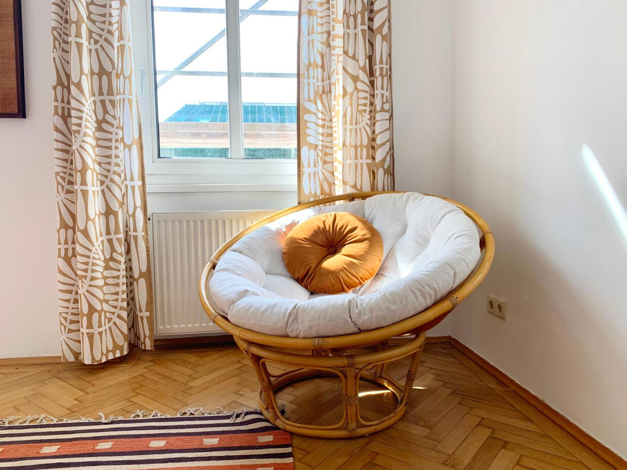 Bamboo City Apartment : A Cozy Family Haven In Vienna'S 9Th District Exterior foto